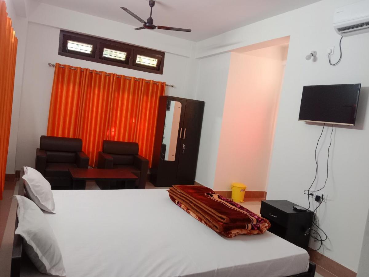 Niroda Guest House Guwahati Dış mekan fotoğraf